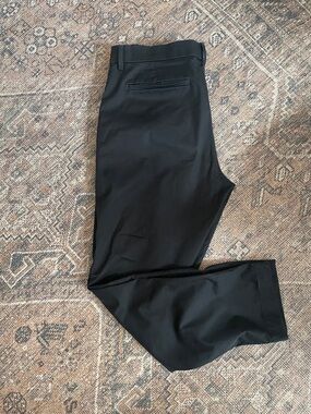 Men's Black Dress Pants - Banana Republic Slim Fit 35x32